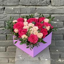Цветочная композиция из Розы в коробке в Заре