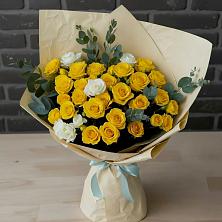 Букет цветов из:  Розы в Заре