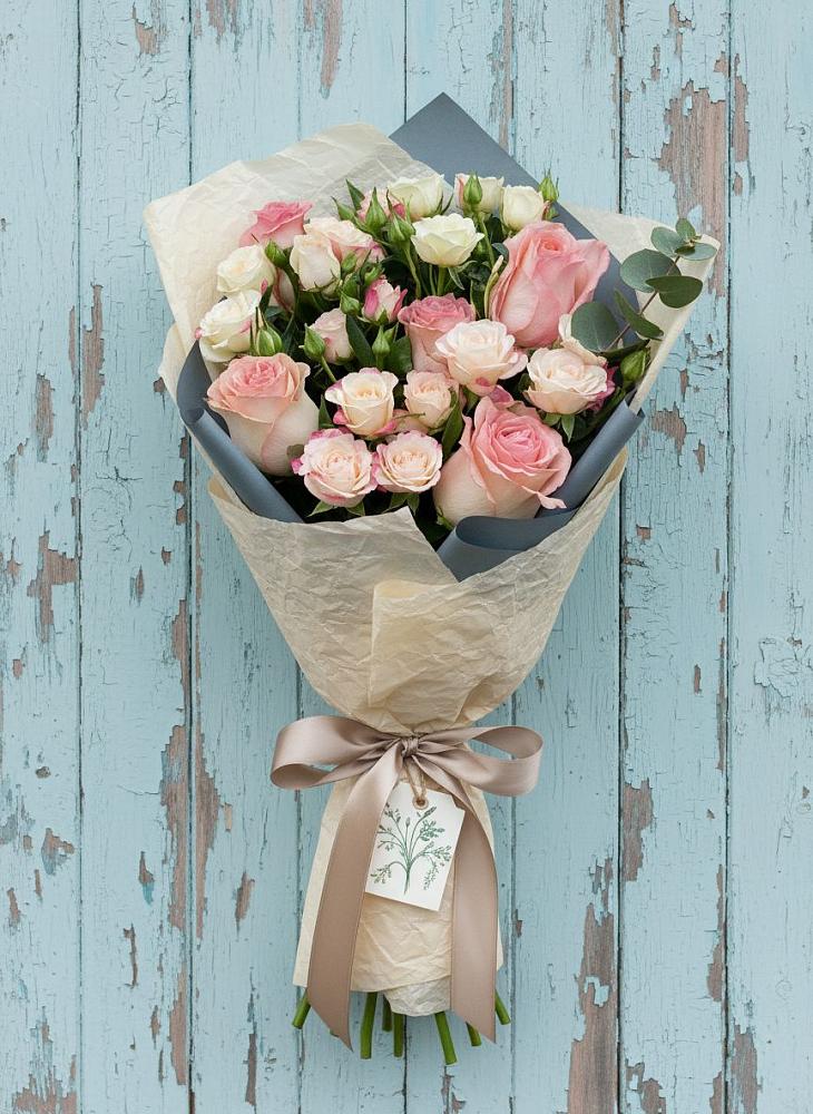 Букет цветов из: Розы в Заре