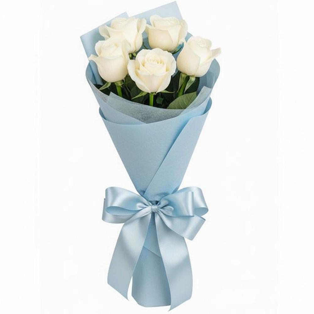 Букет 5 Белых роз Проуд в Заре