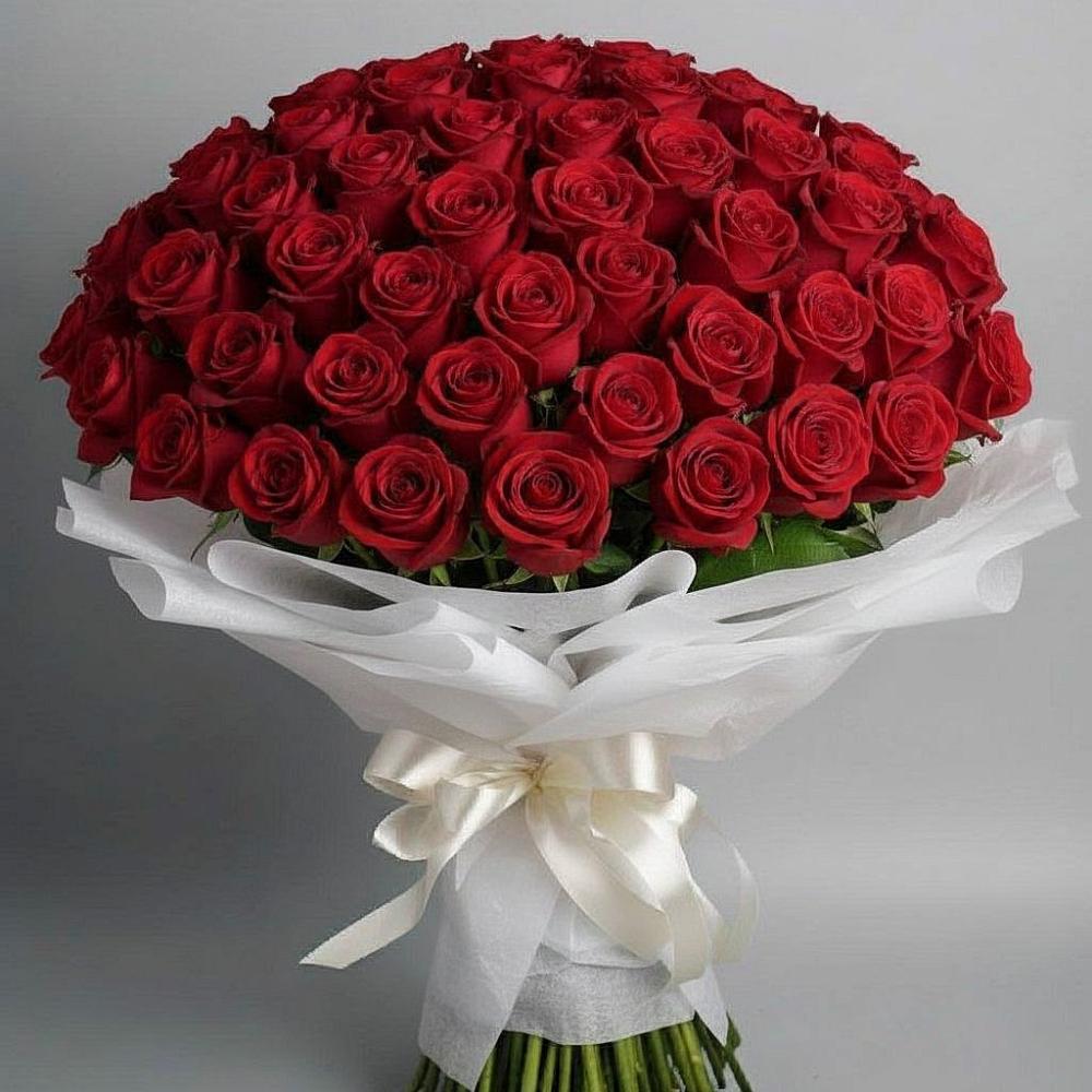 Букет 101 Красная роза Блэк Мэджик в Заре