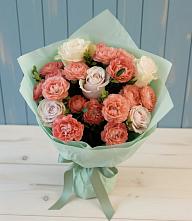 Букет цветов из:  Розы в Заре