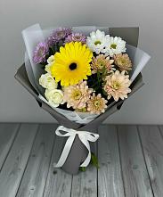 Букет цветов из:  Розы, Герберы и Хризантемы в Заре