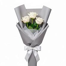 Букет 3 белые розы #REPLACE_PRED# Заре