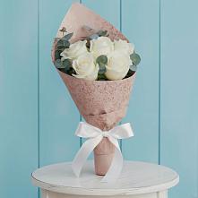 Букет цветов из:  Розы в Заре