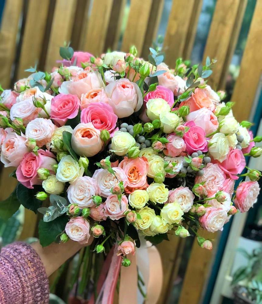 Букет цветов из: Розы в Заре