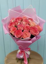 Букет 15 Розовых роз Равель в Заре