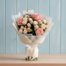 Букет цветов из:  Розы в Заре