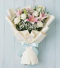 Букет цветов из:  Лилии в Заре