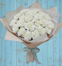 Букет цветов из:  Гвоздики в Заре