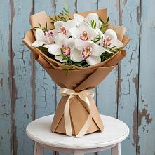 Букет цветов из:  Орхидеи и Розы в Заре
